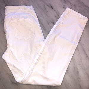 EUC White Kut from the Kloth Jeans